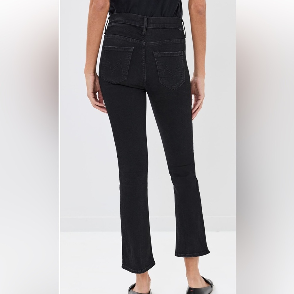 Sz 27 Mother Insider Crop bootcut in Not Guilty black washed stretch zipper fly